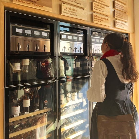 Meet your Posher, Susan - Picture 1 of 1